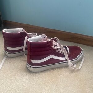Maroon Vans High Tops Women’s 8.5